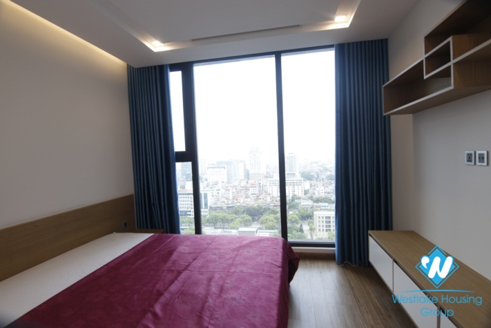 A gorgeous modern 2 bedroom  apartment with  charming balcony  for rent in  Vinhome Metropolis
